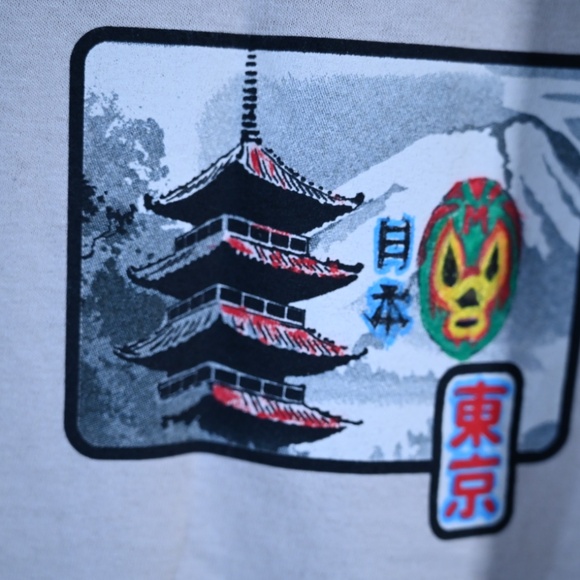 Grey Bowery Shirt – Hand-Painted “Mil Máscaras” Luchador Mask, Asian Design - Picture 3 of 5